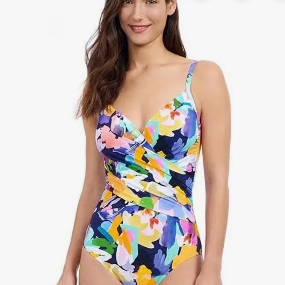 New Profile by Gottex 12 Floral V-neck One-Piece Swimsuit